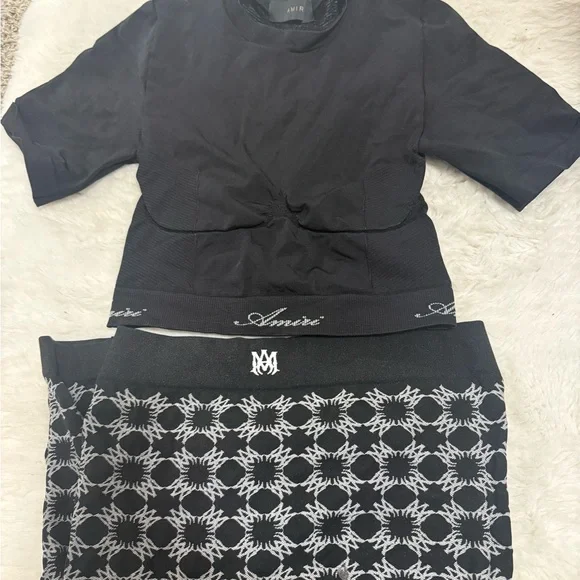 AMIRI Black Top and Patterned Leggings Set - Picture 2 of 3